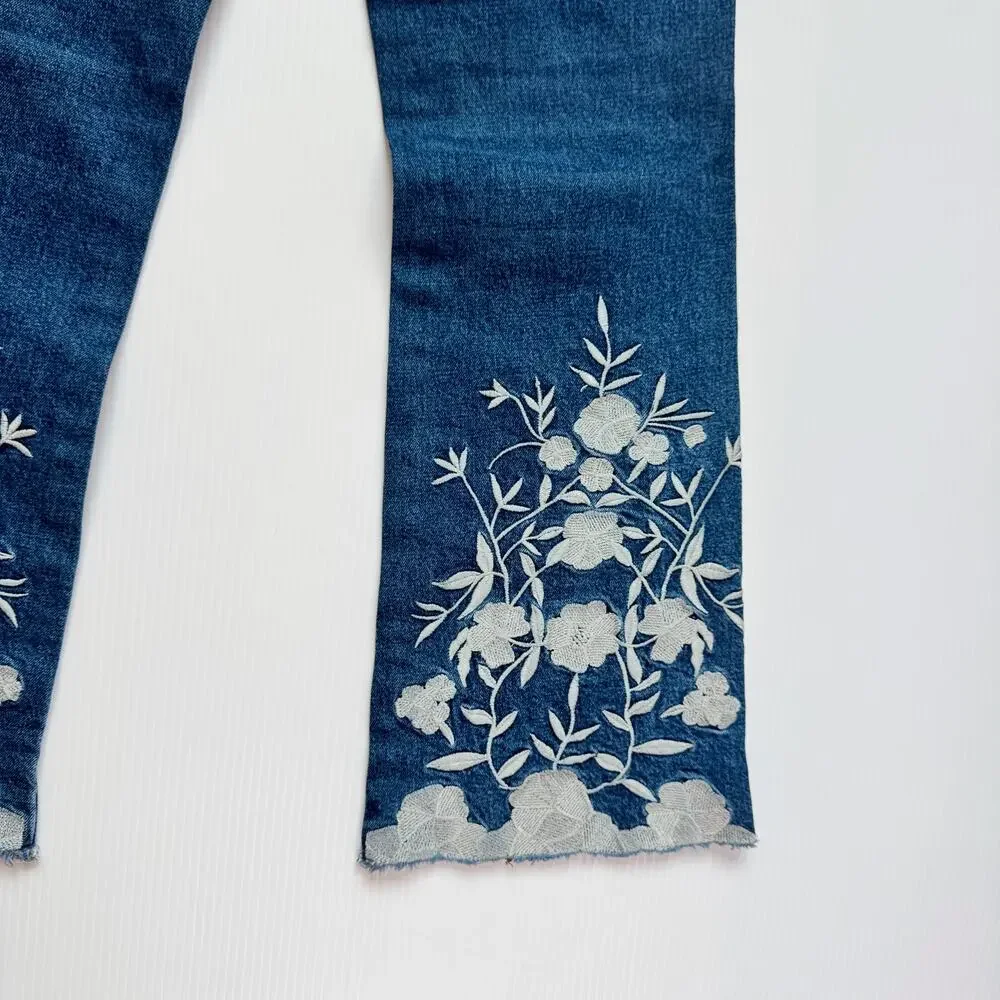 Anthropologie Pilcro Flare Jeans Women’s 26 Floral Embroidered Naturecore Boho - Picture 11 of 16